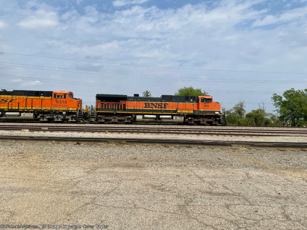 BNSF 962